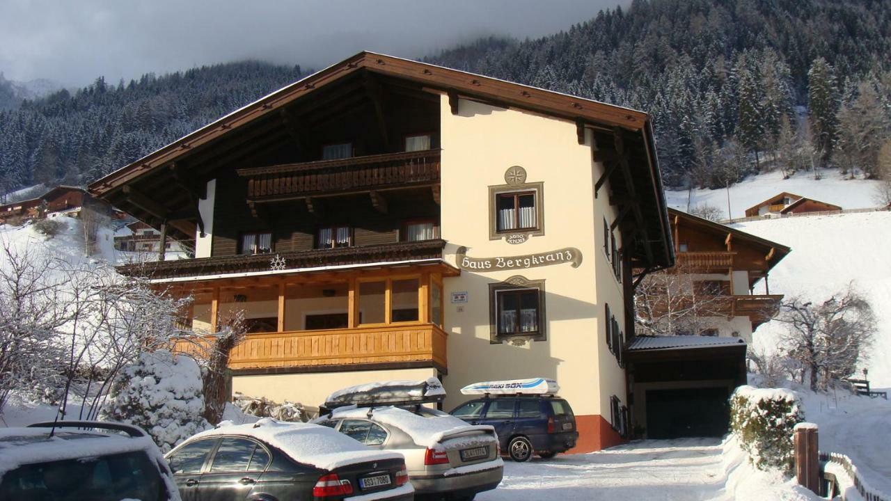 Haus Bergkranz Apartamento Neustift im Stubaital Exterior foto